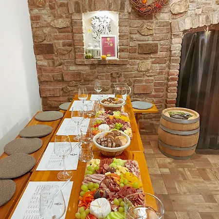 Vinarstvi 1838 Jevisovka